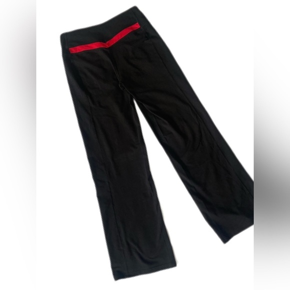 Nike Women’s Dri-Fit 3/4 Active Capri Flare Size:‎ Small - Picture 4 of 8